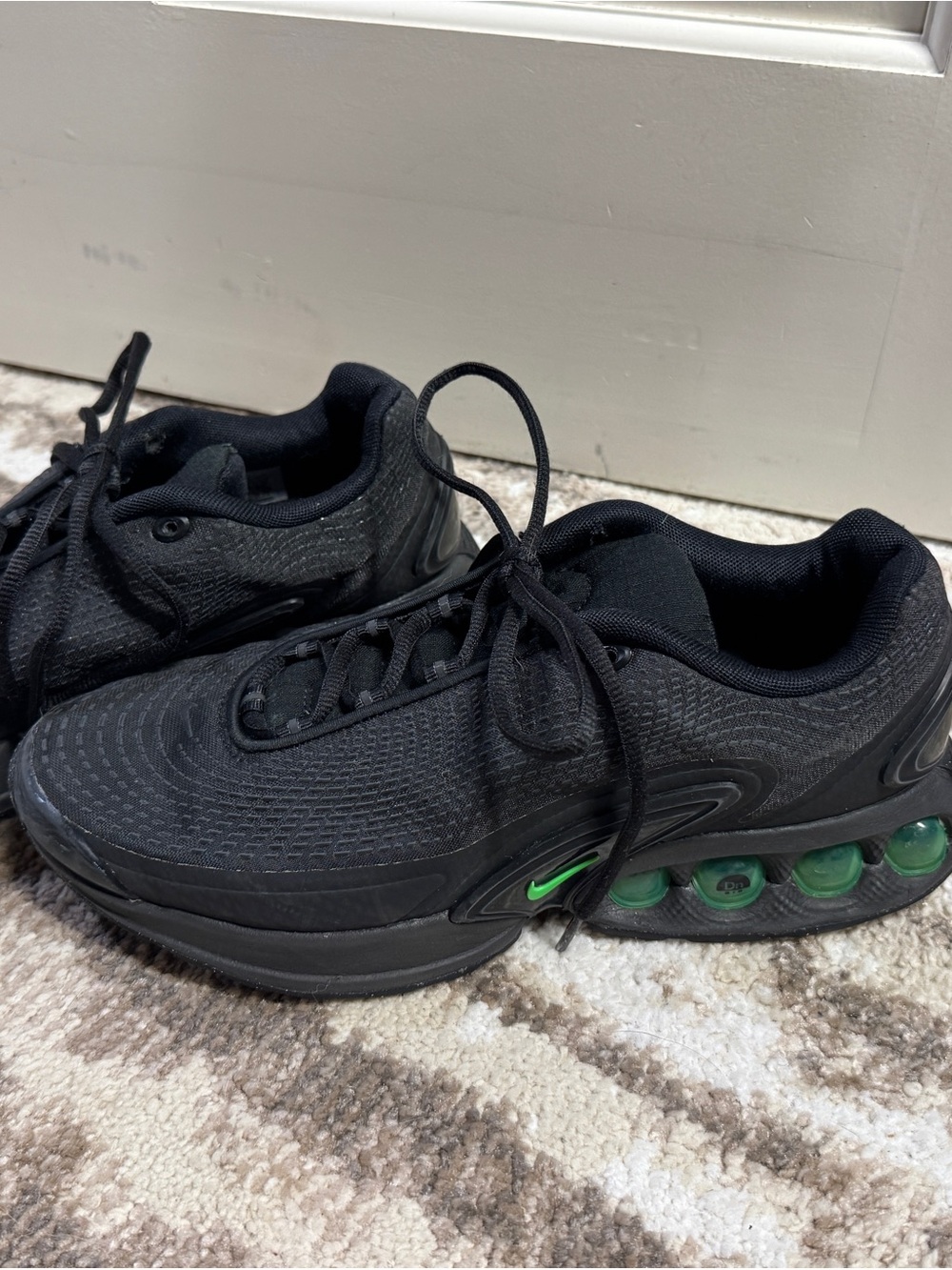 Nike Black Air Max